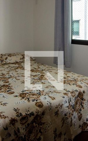 Apartamento à venda com 90m², 3 quartos e 2 vagas Apartamento à venda com 90m², 3 quartos e 2 vagasQuarto