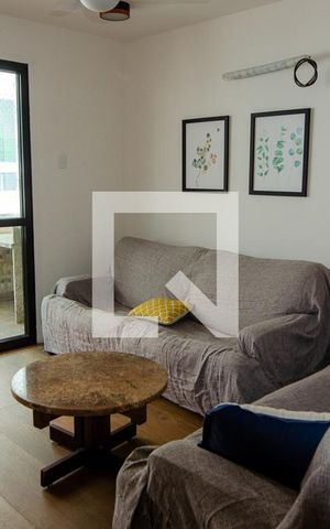 Apartamento à venda com 90m², 3 quartos e 2 vagas Apartamento à venda com 90m², 3 quartos e 2 vagasSala