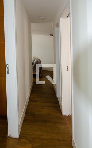 Apartamento à venda com 90m², 3 quartos e 2 vagas Apartamento à venda com 90m², 3 quartos e 2 vagasCorredor