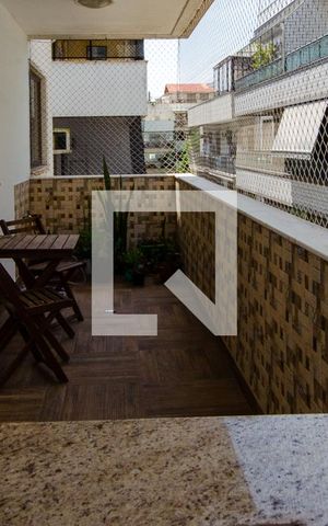 Apartamento à venda com 90m², 3 quartos e 2 vagas Apartamento à venda com 90m², 3 quartos e 2 vagasVaranda da Sala