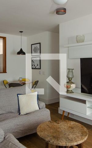 Apartamento à venda com 90m², 3 quartos e 2 vagas Apartamento à venda com 90m², 3 quartos e 2 vagasSala