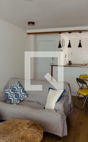 Apartamento à venda com 90m², 3 quartos e 2 vagas Apartamento à venda com 90m², 3 quartos e 2 vagasSala