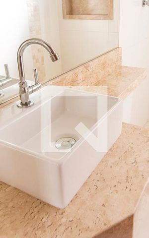 Apartamento à venda com 94m², 2 quartos e 2 vagas Apartamento à venda com 94m², 2 quartos e 2 vagasPia