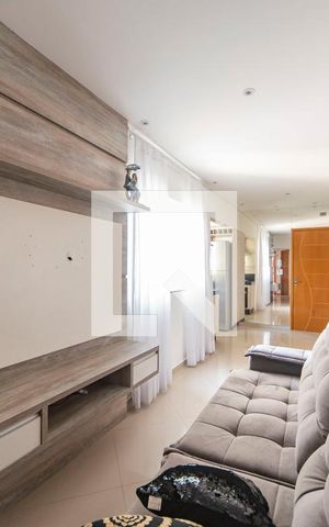 Apartamento à venda com 94m², 2 quartos e 2 vagas Apartamento à venda com 94m², 2 quartos e 2 vagasSala