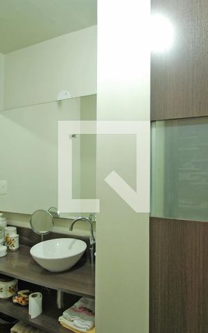 Apartamento para alugar com 78m², 3 quartos e sem vagaBanheiro