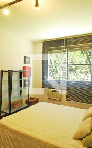 Apartamento para alugar com 78m², 3 quartos e sem vagaQuarto 1