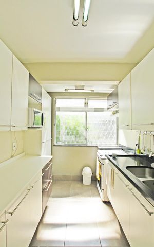 Apartamento para alugar com 78m², 3 quartos e sem vagaCozinha