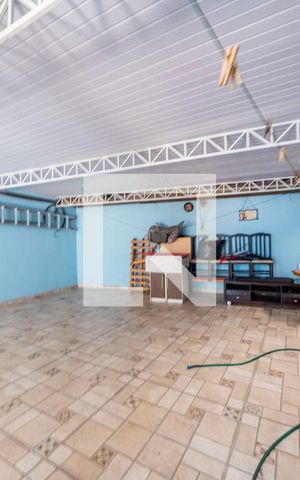 Casa à venda com 217m², 3 quartos e 5 vagas Casa à venda com 217m², 3 quartos e 5 vagasSalão e Área Gourmet