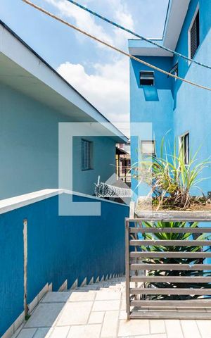 Casa à venda com 217m², 3 quartos e 5 vagas Casa à venda com 217m², 3 quartos e 5 vagasVaranda de Serviço