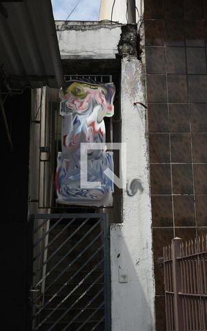 Casa à venda com 65m², 3 quartos e 2 vagasFachada