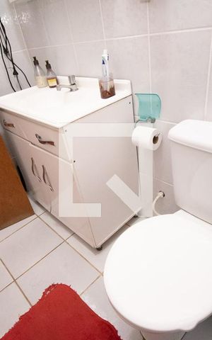 Casa à venda com 144m², 3 quartos e 5 vagas Casa à venda com 144m², 3 quartos e 5 vagasbanheiro