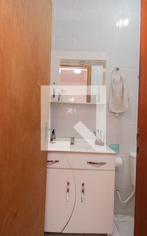 Casa à venda com 144m², 3 quartos e 5 vagas Casa à venda com 144m², 3 quartos e 5 vagasbanheiro