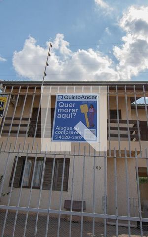 Casa à venda com 144m², 3 quartos e 5 vagas Casa à venda com 144m², 3 quartos e 5 vagasfrente do imóvel