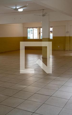 Apartamento para alugar com 57m², 2 quartos e 1 vaga Apartamento para alugar com 57m², 2 quartos e 1 vagaÁrea comum - Salão de festas