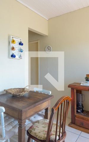 Casa à venda com 180m², 4 quartos e 4 vagas Casa à venda com 180m², 4 quartos e 4 vagasCozinha