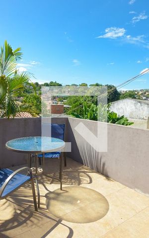 Casa à venda com 180m², 4 quartos e 4 vagas Casa à venda com 180m², 4 quartos e 4 vagasTerraço