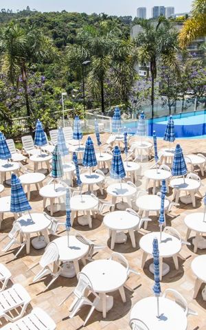 Apartamento à venda com 133m², 3 quartos e 2 vagasVista