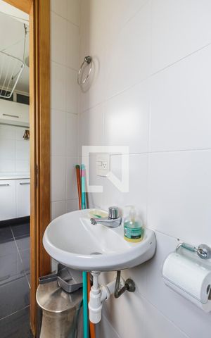 Apartamento à venda com 133m², 3 quartos e 2 vagas Apartamento à venda com 133m², 3 quartos e 2 vagasBanheiro de serviço