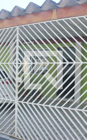 Casa à venda com 140m², 3 quartos e 2 vagasFachada