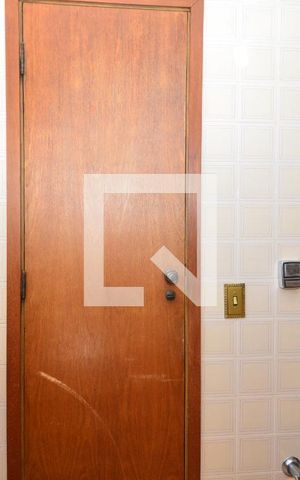 Apartamento à venda com 450m², 5 quartos e 3 vagasBanheiro suíte 2