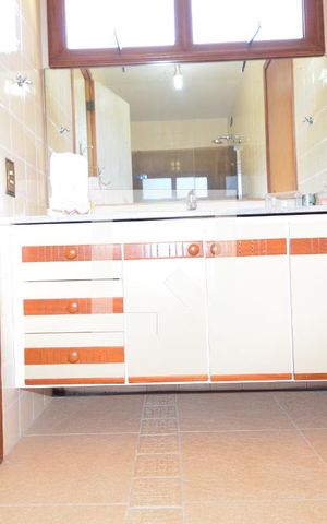 Apartamento à venda com 450m², 5 quartos e 3 vagasBanheiro suíte 2