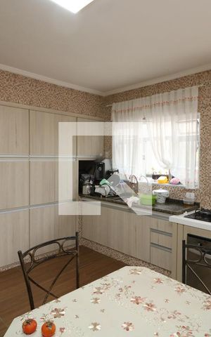 Casa à venda com 400m², 5 quartos e 6 vagasCozinha