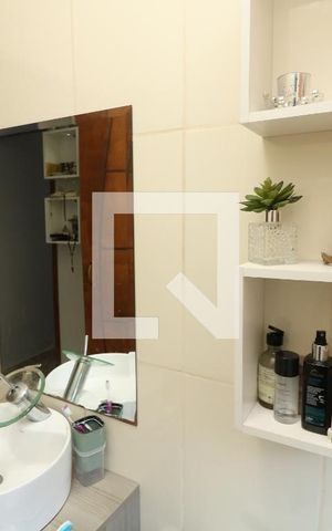 Casa à venda com 400m², 5 quartos e 6 vagasBanheiro da Suíte 2