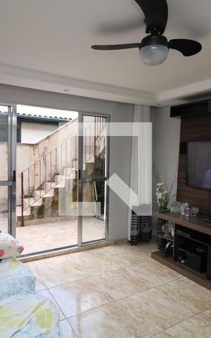 Casa à venda com 400m², 5 quartos e 6 vagasSala 2
