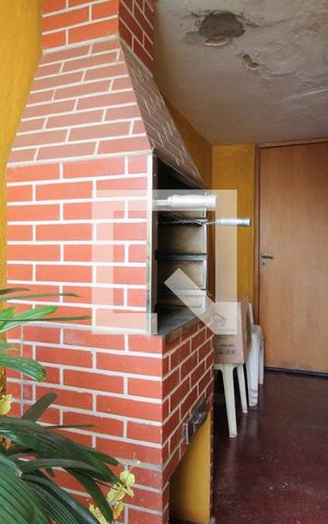 Casa à venda com 224m², 3 quartos e 2 vagasChurrasqueira