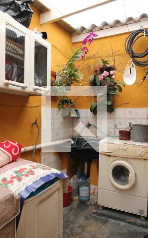 Casa à venda com 224m², 3 quartos e 2 vagasÁrea de Serviço