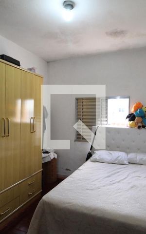 Casa à venda com 224m², 3 quartos e 2 vagasQuarto 2