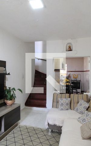 Casa à venda com 224m², 3 quartos e 2 vagasSala  