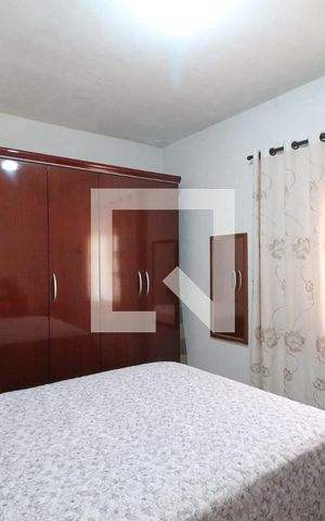 Casa à venda com 224m², 3 quartos e 2 vagasQuarto 1