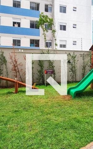 Apartamento à venda com 36m², 1 quarto e sem vaga Apartamento à venda com 36m², 1 quarto e sem vagaÁrea Comum - Playground