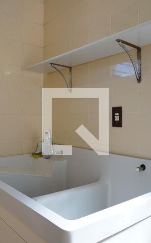 Casa à venda com 300m², 3 quartos e 4 vagasÁrea de Serviço