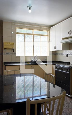 Casa à venda com 300m², 3 quartos e 4 vagasCozinha