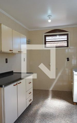 Casa à venda com 300m², 3 quartos e 4 vagasÁrea de Serviço