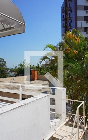 Casa à venda com 300m², 3 quartos e 4 vagasVista