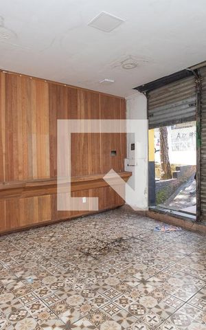 Casa à venda com 375m², 2 quartos e 1 vaga Casa à venda com 375m², 2 quartos e 1 vagaSalão 2