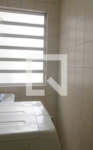 Apartamento para alugar com 55m², 2 quartos e sem vagaÁrea de Serviço