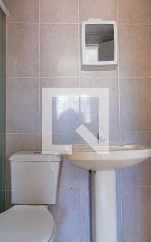 Studio para alugar com 33m², 1 quarto e sem vaga Studio para alugar com 33m², 1 quarto e sem vagaBanheiro