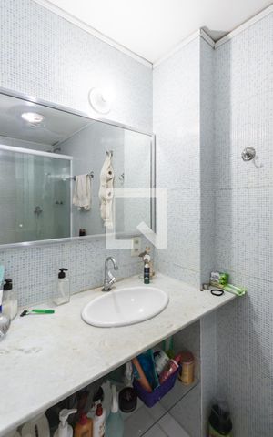 Apartamento à venda com 87m², 3 quartos e 1 vagaBanheiro