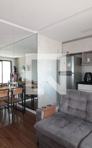 Apartamento à venda com 57m², 2 quartos e 1 vagaSala