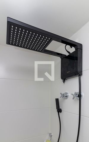 Studio para alugar com 23m², 1 quarto e sem vaga Studio para alugar com 23m², 1 quarto e sem vagaBanheiro