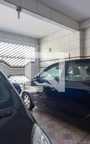 Casa à venda com 125m², 3 quartos e 2 vagas Casa à venda com 125m², 3 quartos e 2 vagasGaragem