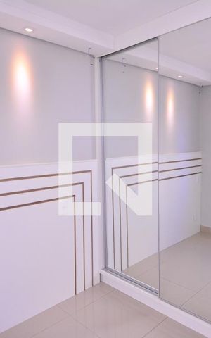 Apartamento à venda com 45m², 2 quartos e 2 vagasQuarto 2