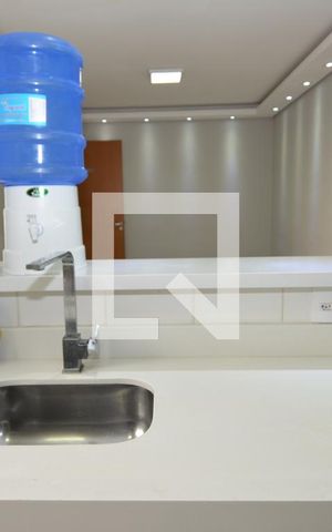 Apartamento à venda com 45m², 2 quartos e 2 vagasCozinha e Área de Serviço