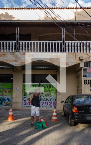 Casa à venda com 360m², 3 quartos e 1 vagaFachada