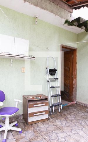Casa à venda com 190m², 3 quartos e 2 vagas Casa à venda com 190m², 3 quartos e 2 vagasÁrea de Serviço