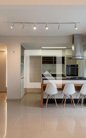 Apartamento à venda com 101m², 1 quarto e 2 vagas Apartamento à venda com 101m², 1 quarto e 2 vagasSala